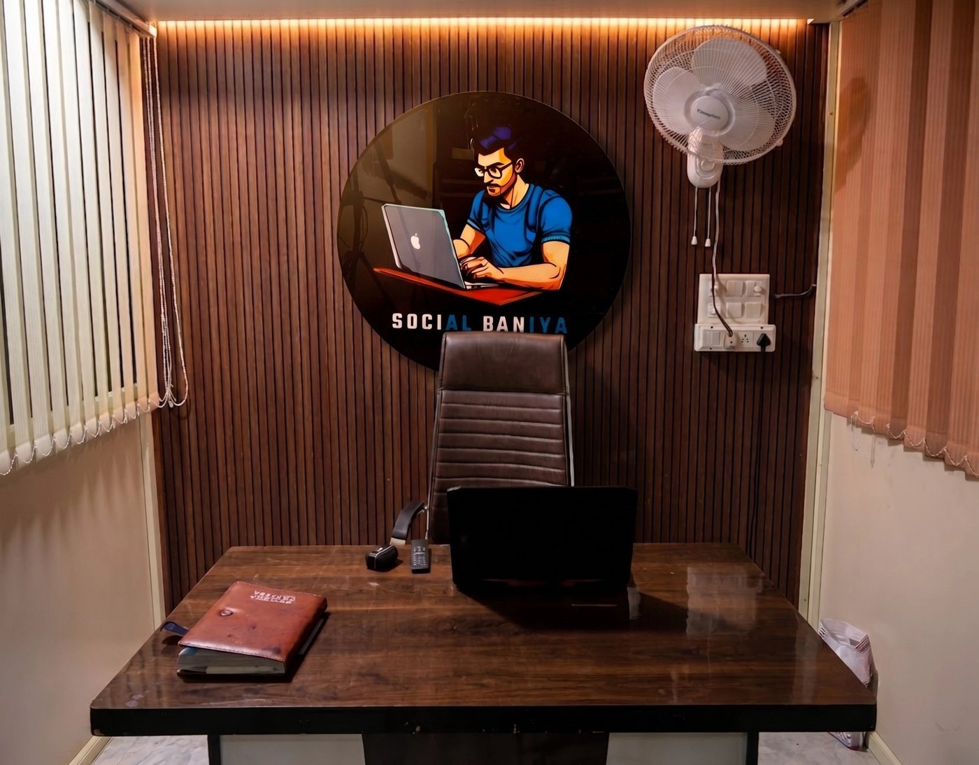 Social Baniya office